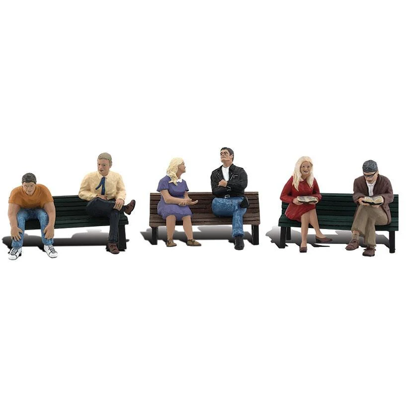 A2206 N People On Benches