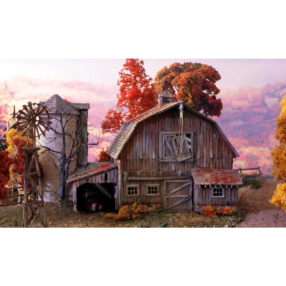 BR5038 HO Built-Up Old Weathered Barn - Image 5