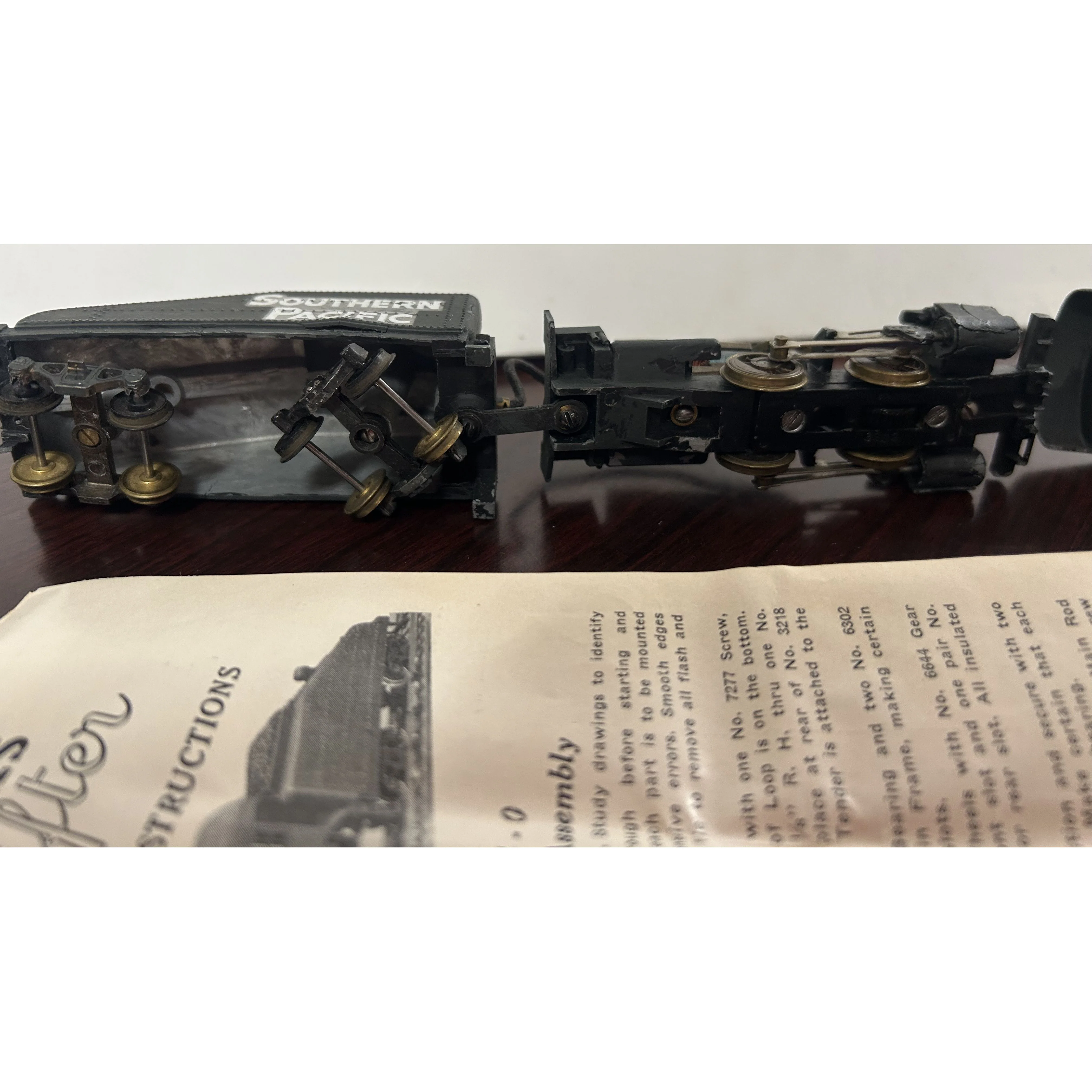 HO Scale Mantua Shifter 0-4-0 - Image 4
