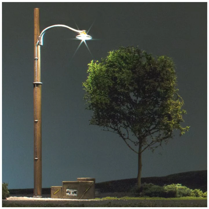 JP5646 O Street Lights, Wooden Pole (2)