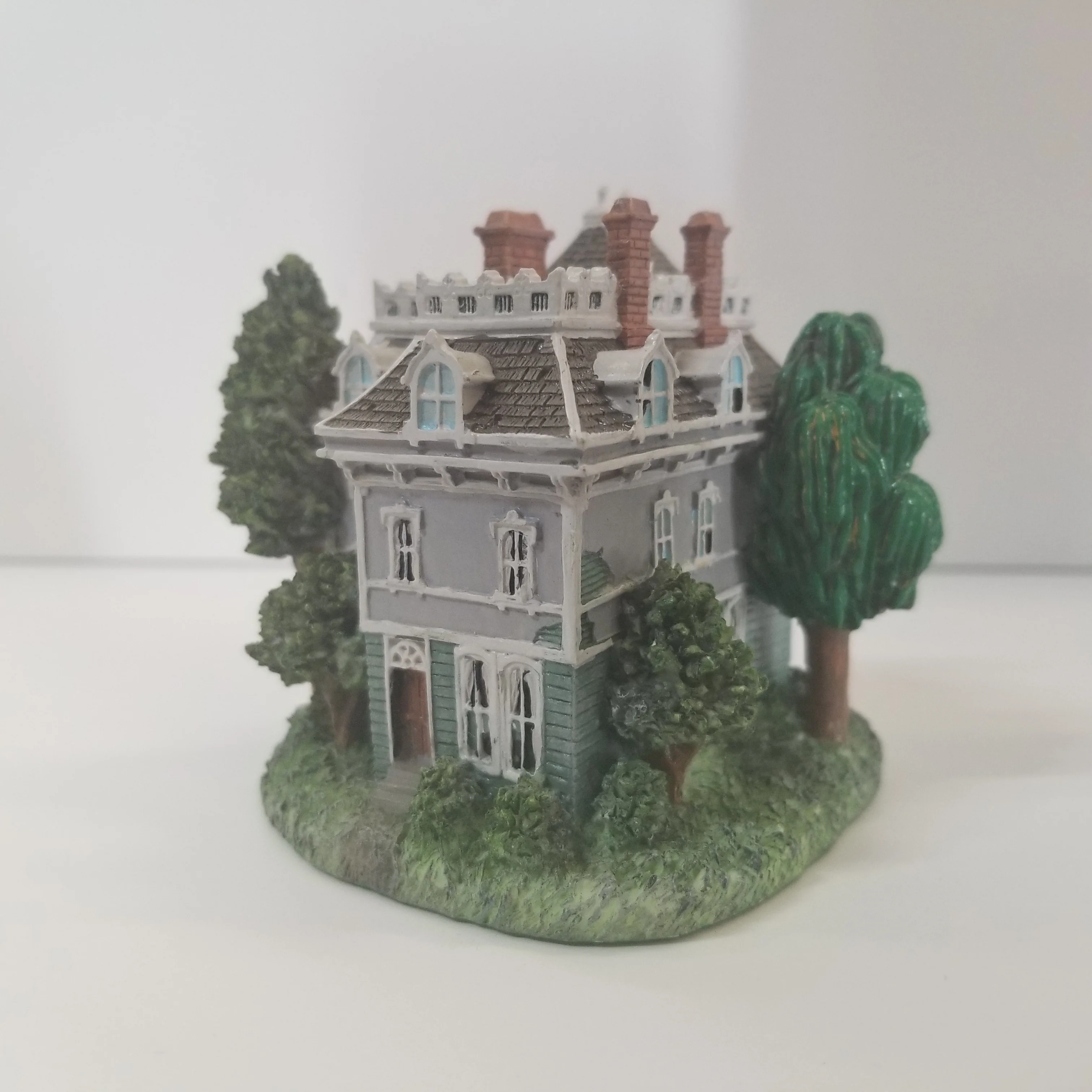 Liberty Falls Collection No.AH227 Haunted House - Image 2