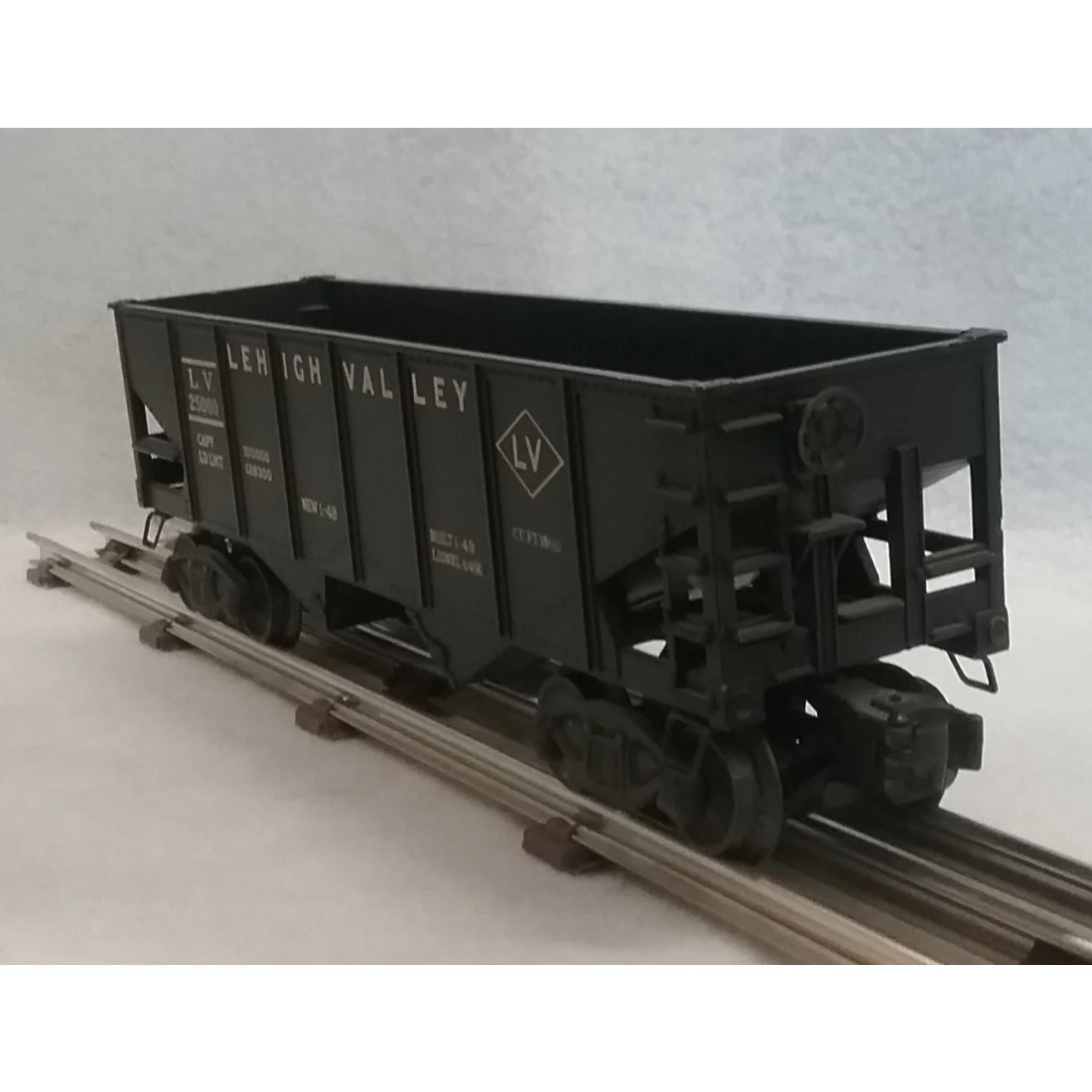Lionel 25000 Lehigh Valley Hopper - Image 2