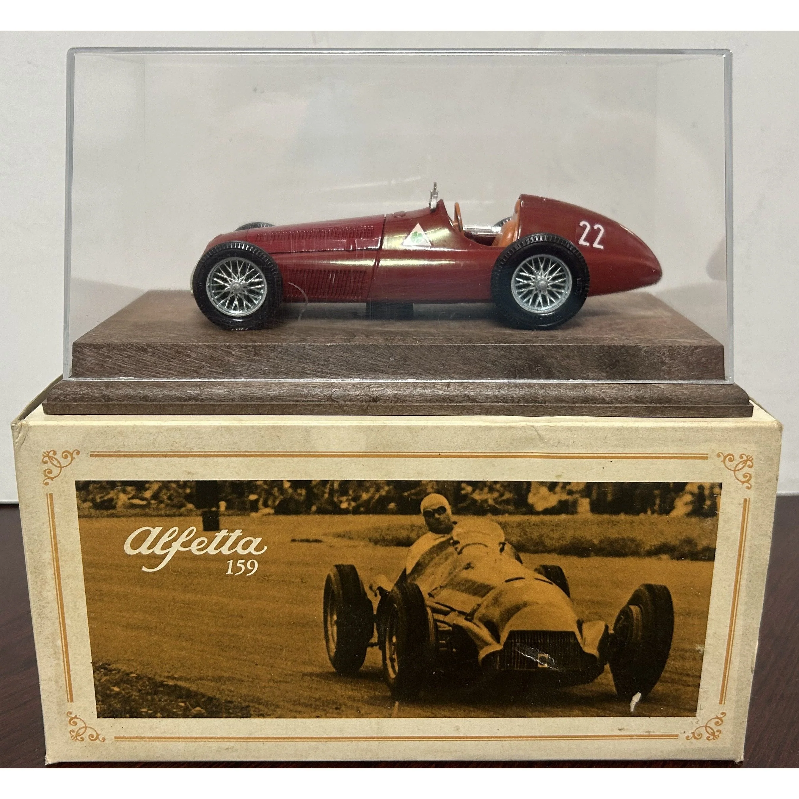Mebeloye 1/25 Scale Alfa Romeo Alfetta 158-159 with box - Image 2