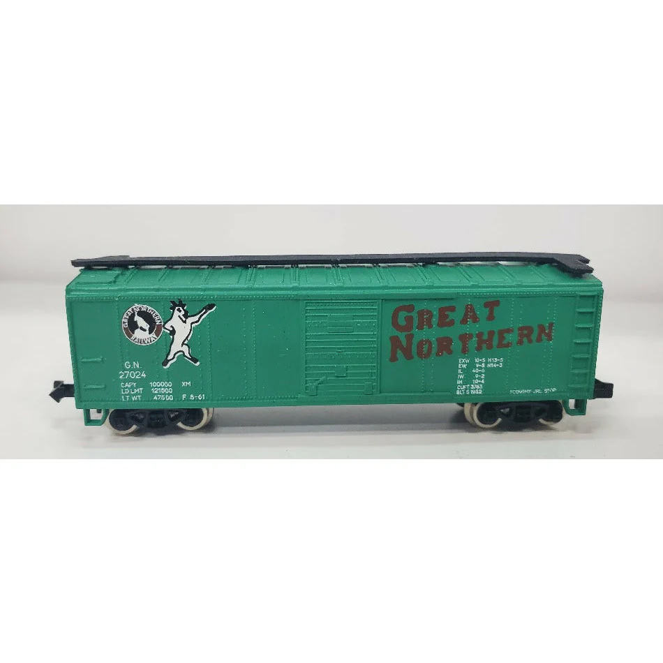 N Scale Life Like Great Northern 27024 Box Car